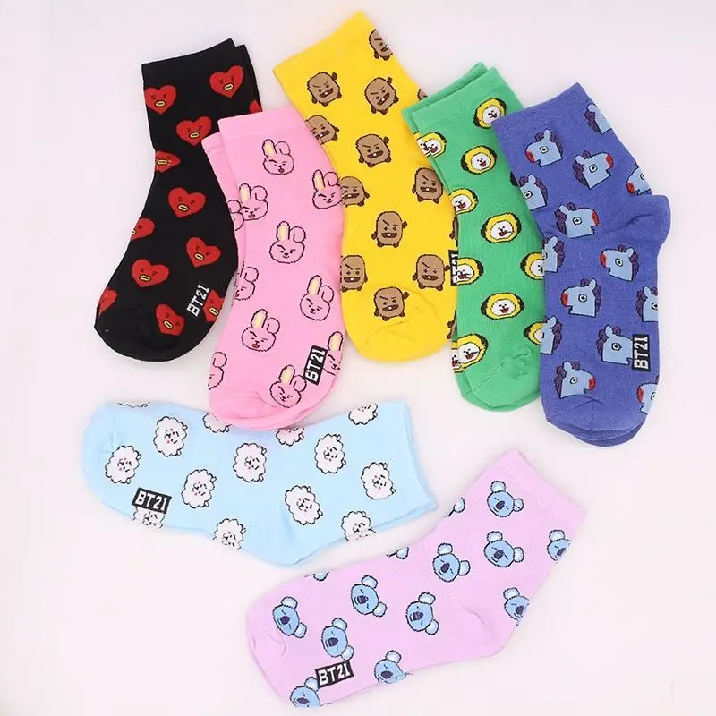 Meias de cano médio BT21 Koya  - Cookies Pack avaliação e preço